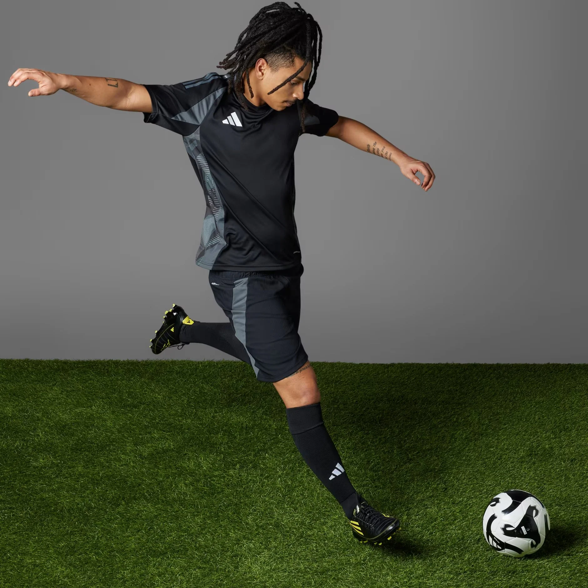 F50 ELITE LEATHER FG 2010 EDITION - Image 6